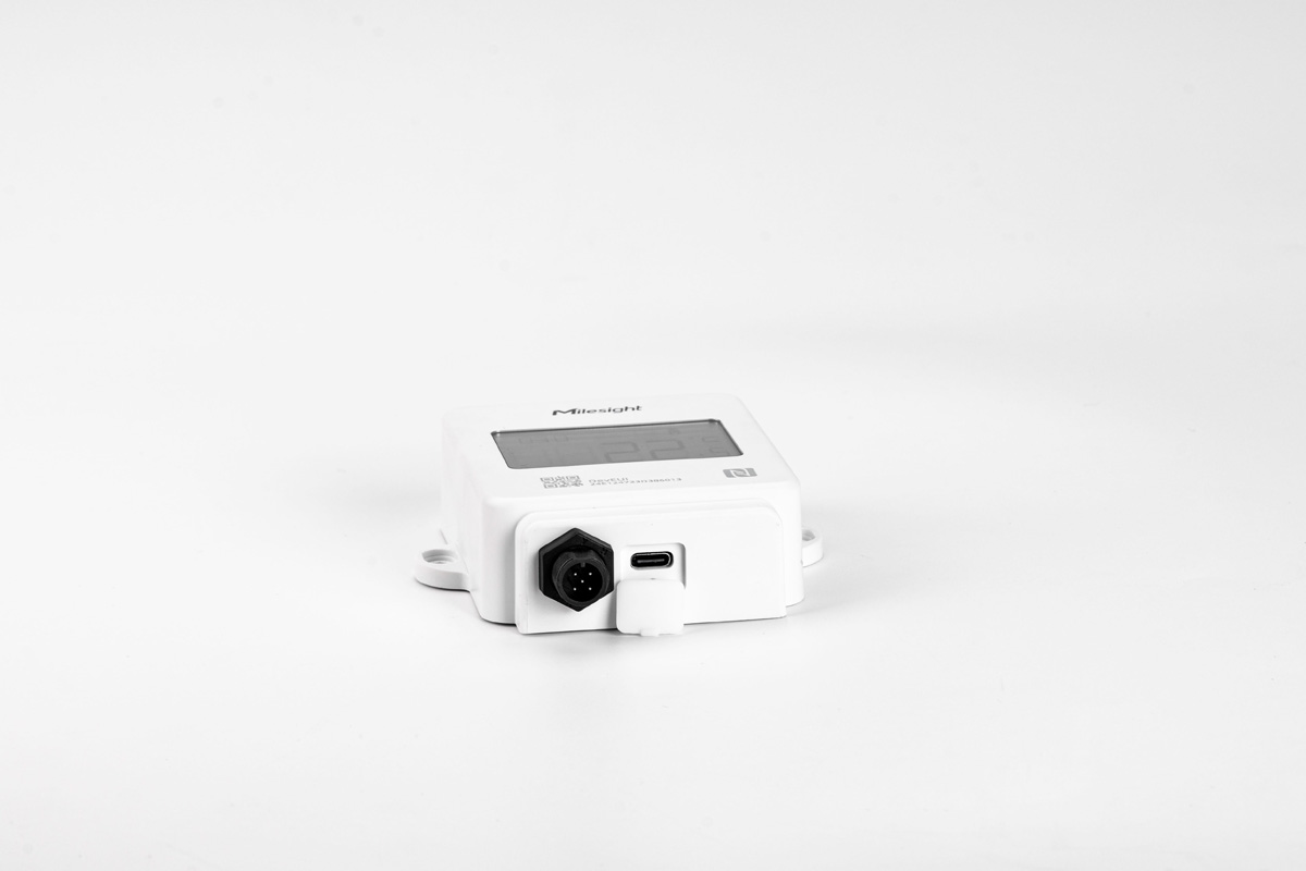 Milesight IoT Temperature Sensor, TS301-868M