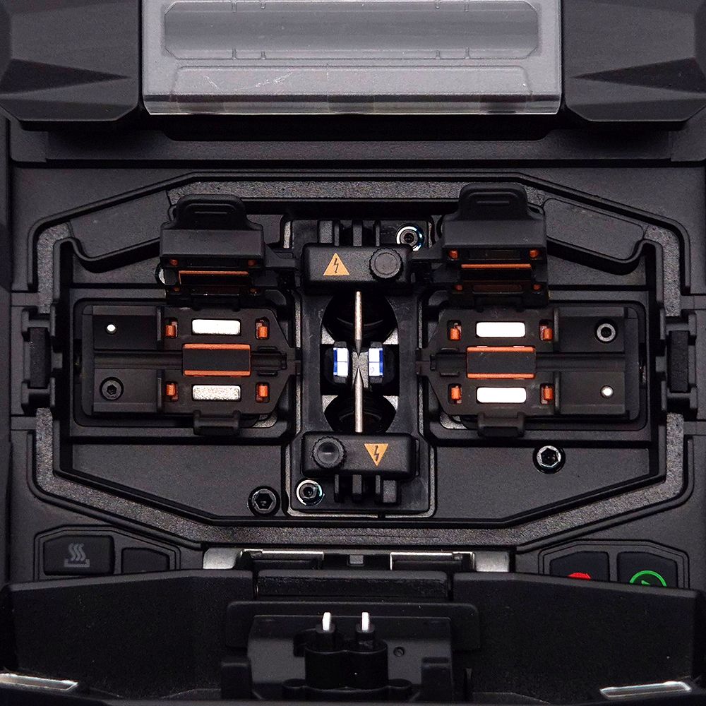 NetPeppers LWL Glasfaser Lichtbogen-Spleißgerät, Kernzentriert, CFS200, 3-Achsen gesteuerte Fusionsspleißgerät(IP52), incl. Cleaver,