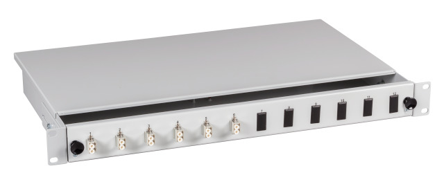 LWL-Patchpanel Spleisbox,19",  6xLC(APC)-Duplex,  9/125um, OS2,  ausziehbar, Pigtails abgesetzt