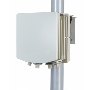 Siklu EtherHaul 600Tx ODU with Integrated antenna + PoE