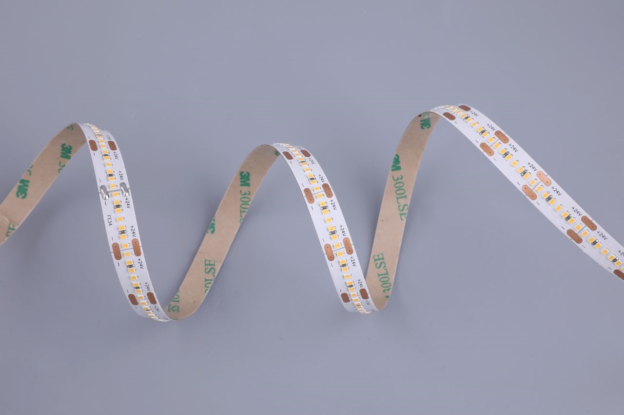 Synergy 21 LED flex strip 70 WW DC24V 36W IP20 CRI>90 2216
