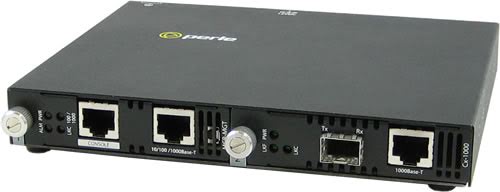 Perle Medien Konverter 10/100/1000 RJ45/SFP-Slots (Leer)