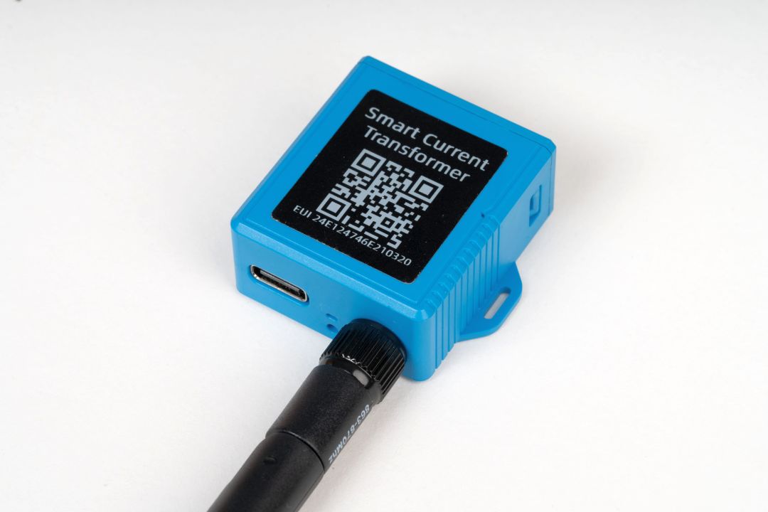 CT305-868M
