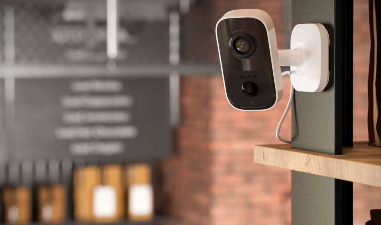 AJAX Netzwerkkamera WiFi IndoorCam White