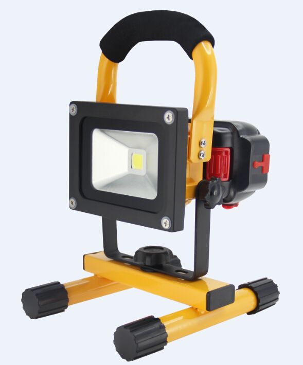 Synergy 21 LED AKKU Baustrahler 10W Gelb/Kaltweiß Slider