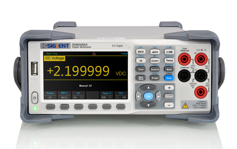 Siglent SDM3065X-SC Digitalmultimeter / Das SDM3065X-SC ist ein hochwertiges Digitalmultimeter mit einer Speichertiefe von 10k. Siglent SDM3065X-SC Digitalmultimeter / Das SDM3065X-SC ist ein hochwertiges Digitalmultimeter mit einer Speichertiefe von 10k.