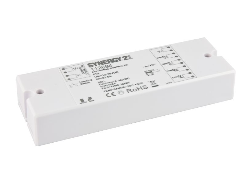 Synergy 21 LED Controller EOS 05 4-Kanal Controller + High Power Synergy 21 LED Controller EOS 05 4-Kanal Controller + High Power