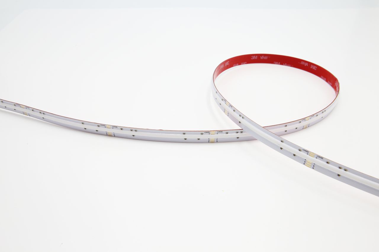 Synergy 21 LED Flex Strip COB - RGB-W DC24V 75W IP20 WW Synergy 21 LED Flex Strip COB - RGB-W DC24V 75W IP20 WW