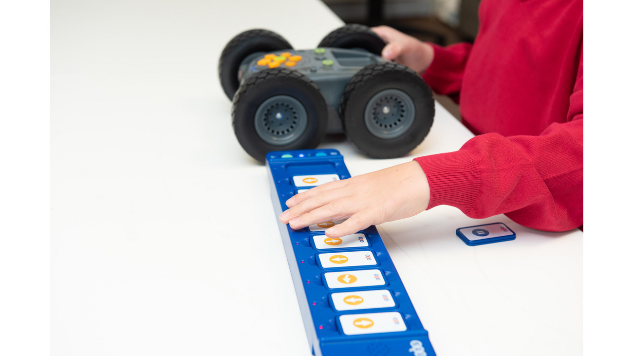 TTS Rugged Robot