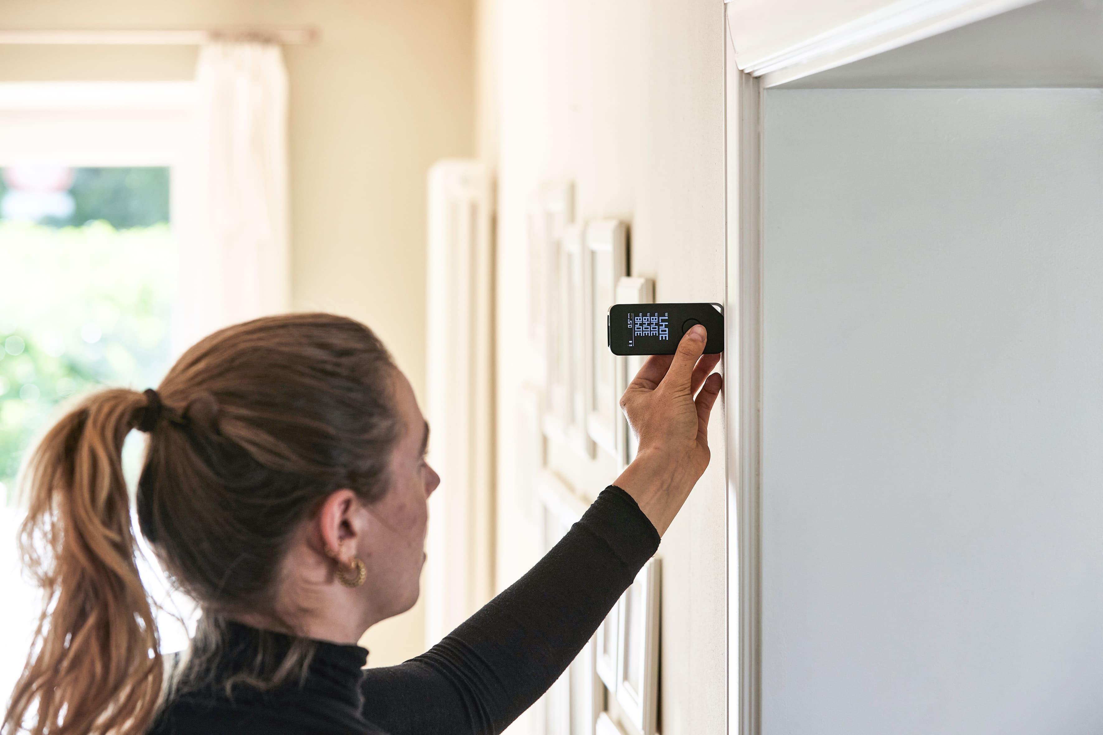 HOTO • Scales & Measures • Smart Laser Measure Pro • H-D50