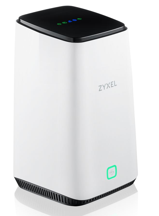 Zyxel FWA510 wireless router Multi-Gigabit Ethernet Tri-band (2.4 GHz / 5 GHz / 5 GHz) 5G Black, White