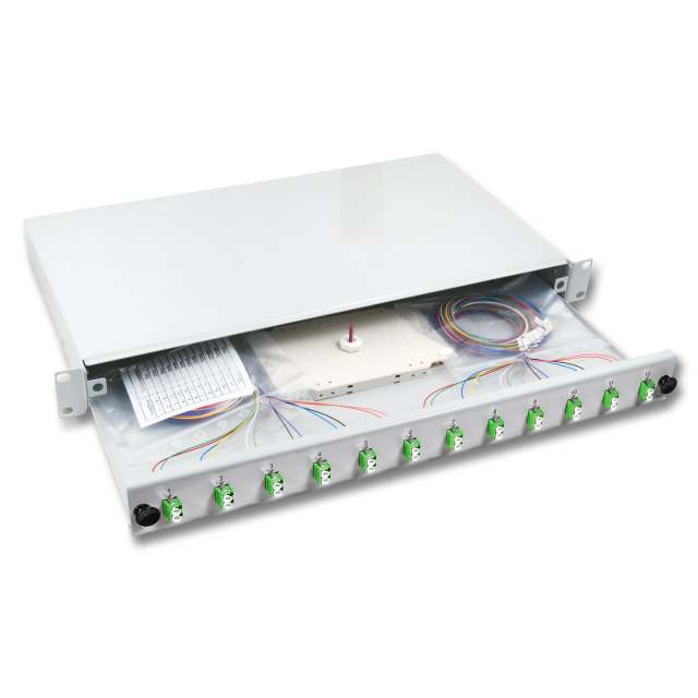 EFB Elektronik Splicebox sliding unit with LC-Duplex plastic adapter and pigtails, OM5